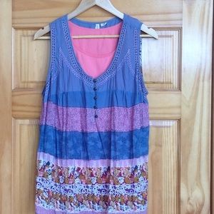 Two Tanks, embroidery details, EUC,Lg